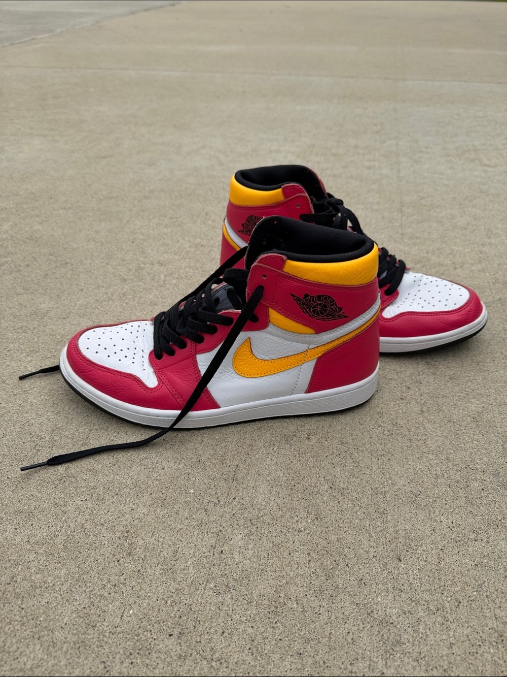 Nike Air Jordan 1 Mid White Pink Gold